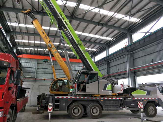 西工区高空车出租需要注意哪些安全事项？